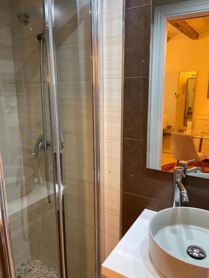 La Curiosa Del Casc Antic Apartman Tarragona Kültér fotó